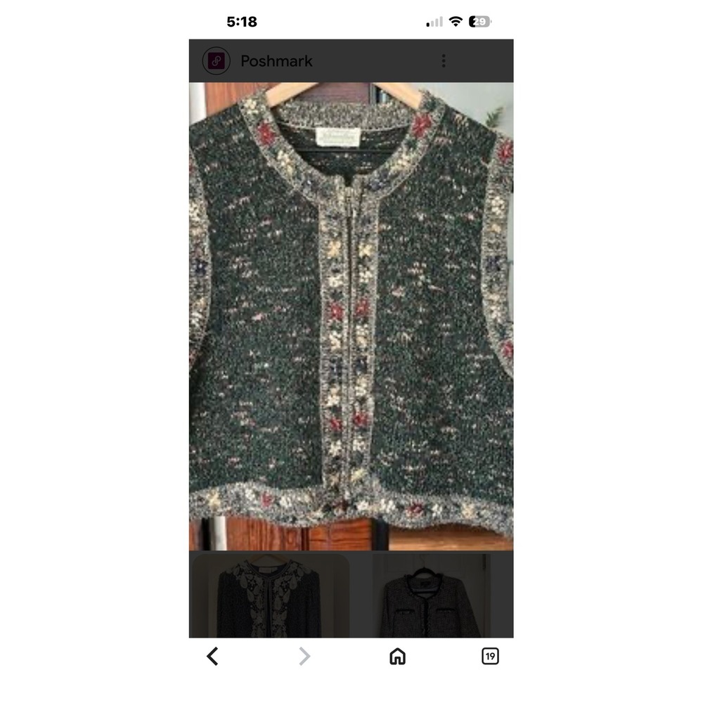 St Johns‎ Bay Women's Green Floral Knit Zip Front Vest